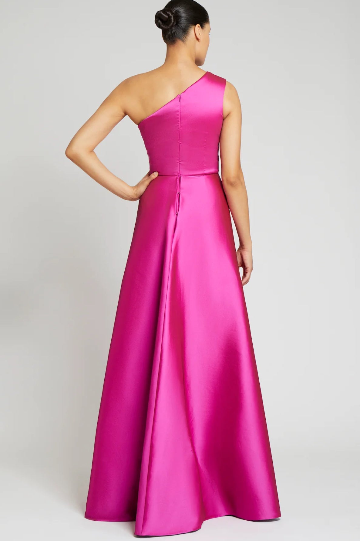 One Shoulder Stretch Gazar Gown