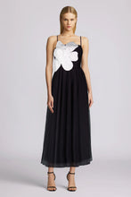 Load image into Gallery viewer, Floral Motif Tulle Midi Dress