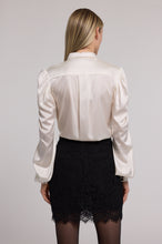Load image into Gallery viewer, Arly Bow Blouse