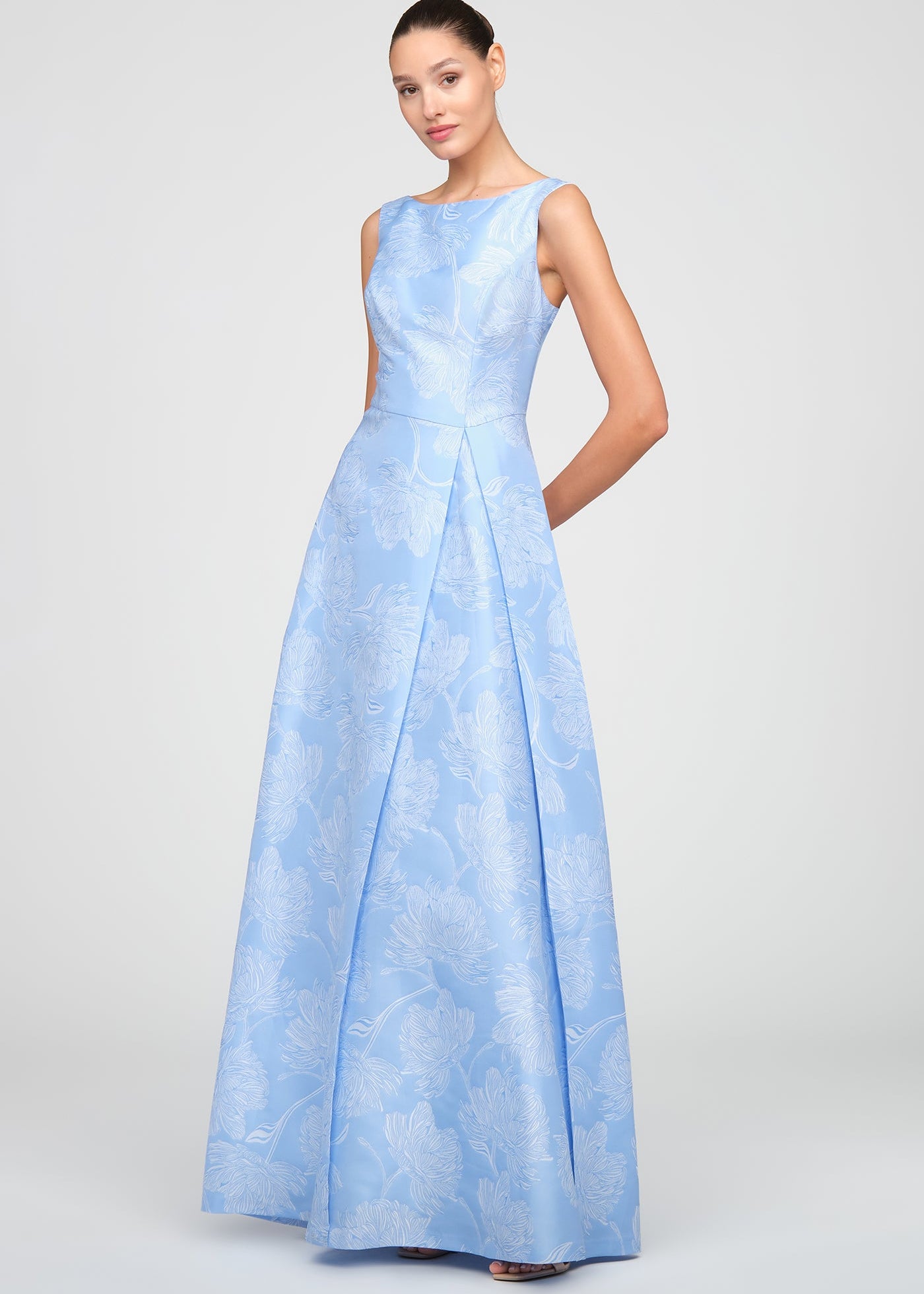 CAITLIN GOWN