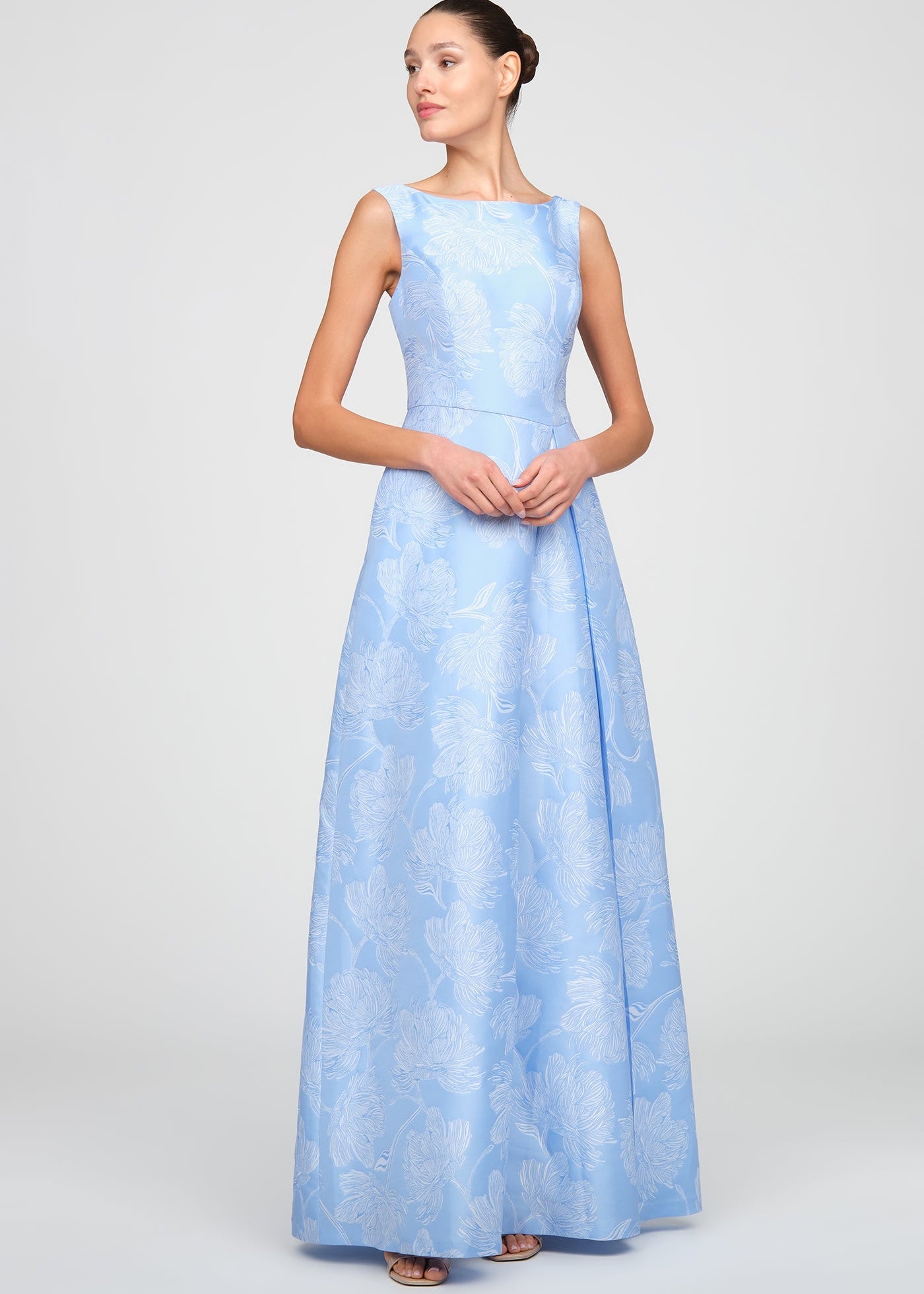 CAITLIN GOWN
