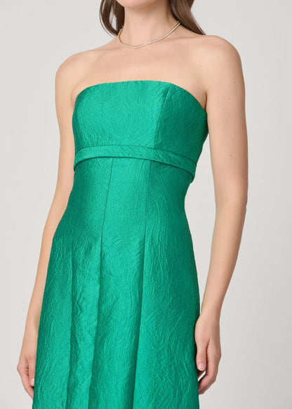 Nai Dress