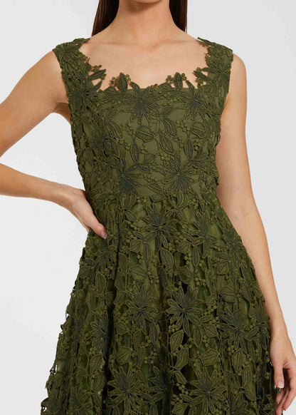 Sleeveless Embroidered Lace A-Line Midi Dress