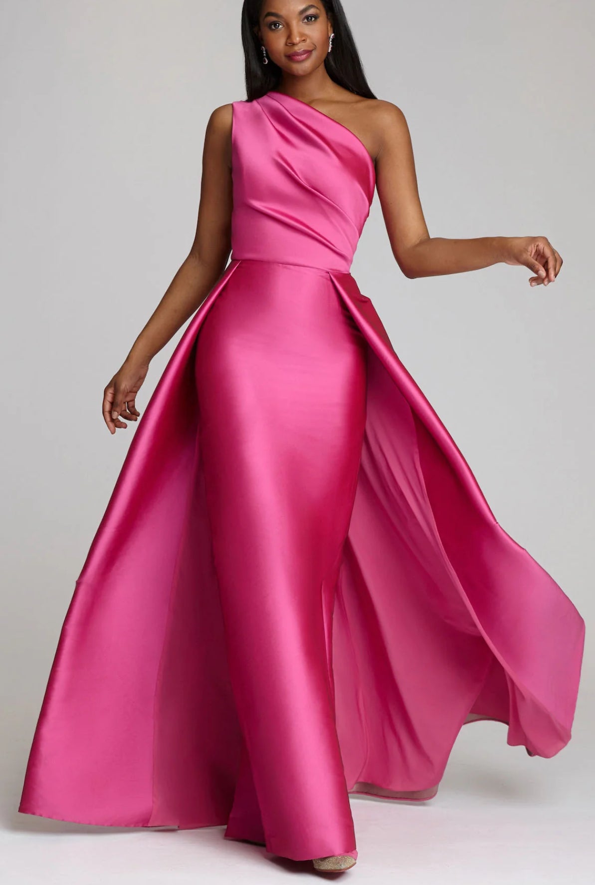 One Shoulder Stretch Gazar Gown