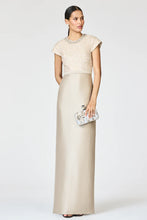 Load image into Gallery viewer, Isla Gown