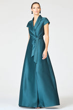 Load image into Gallery viewer, Ettiene Gown