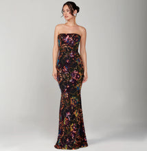 Load image into Gallery viewer, Helen Gown