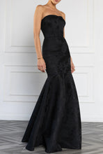 Load image into Gallery viewer, Kristy Gown