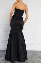 Load image into Gallery viewer, Kristy Gown