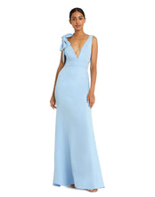 Load image into Gallery viewer, SLEEVELESS V NECK BOW DETAIL MERMAID GOWN