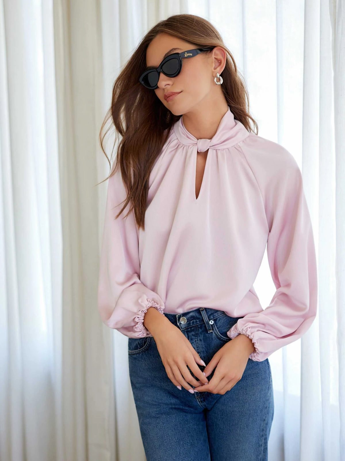 Alana Keyhole Top