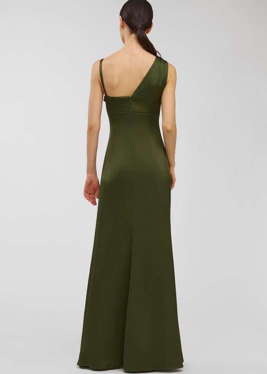 Pia Gown
