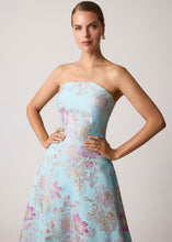 Load image into Gallery viewer, Sleeveless Metallic Multi Jacquard Gown