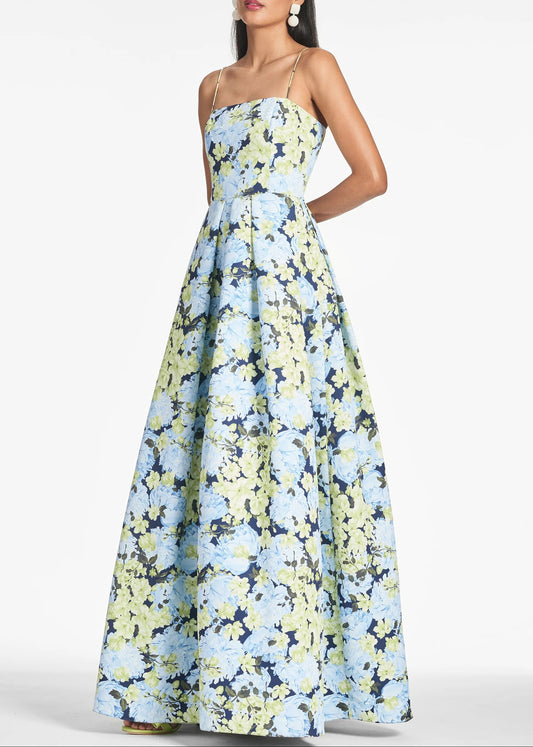 Beau Gown