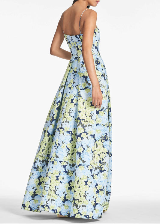 Beau Gown