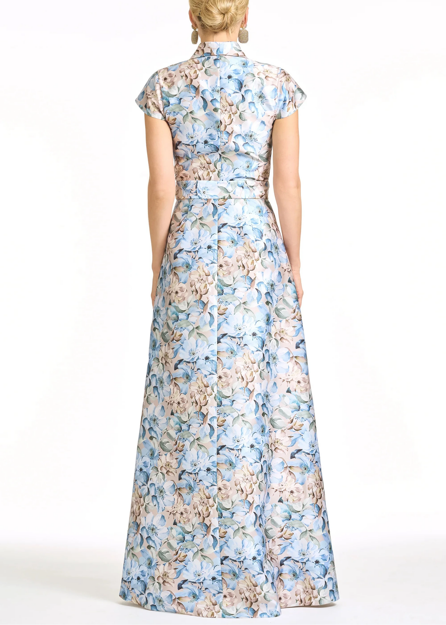 Etienne Gown
