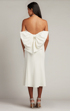 Load image into Gallery viewer, Strapless Bow Midi Dress