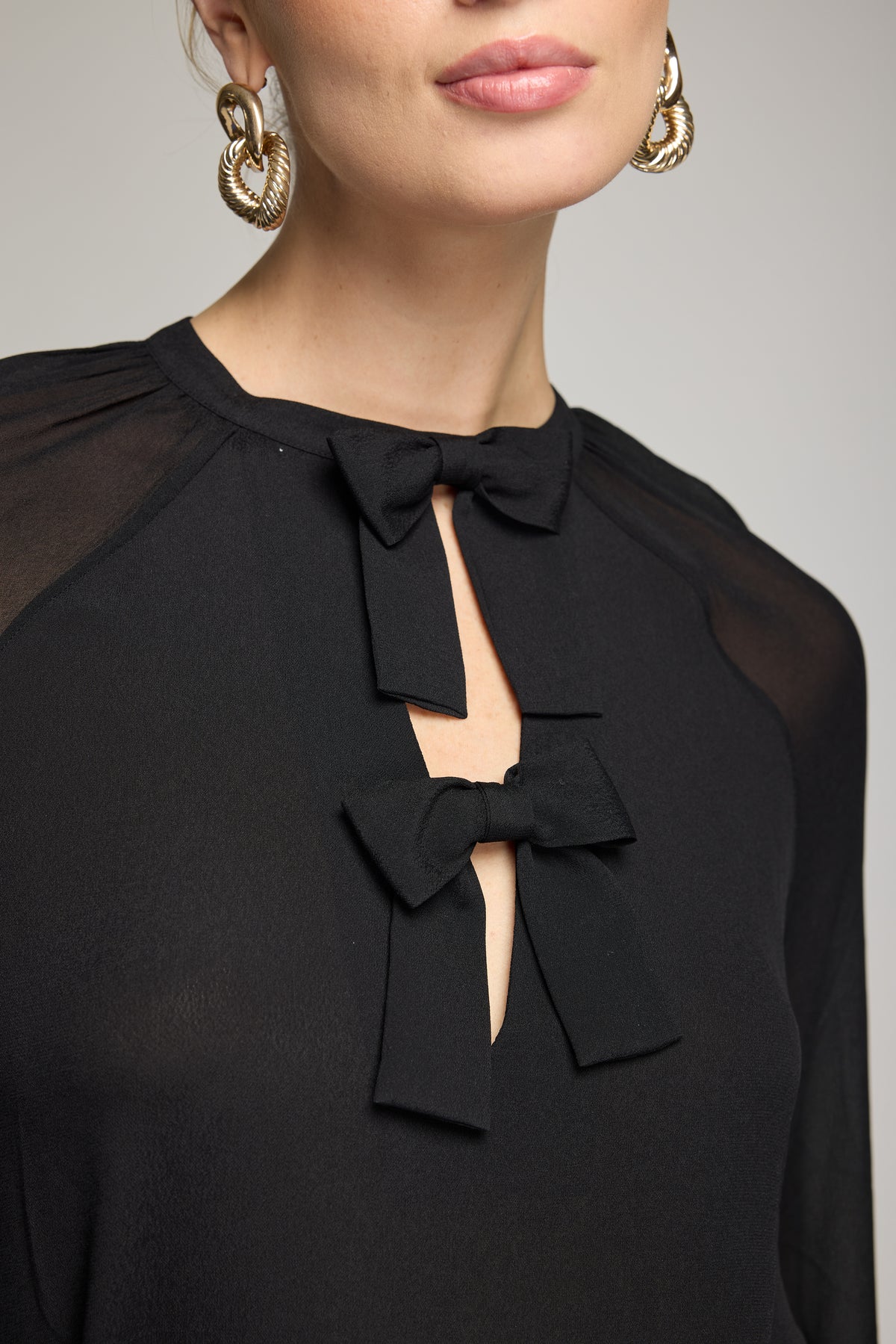 AURELIA BOW BLOUSE