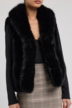 Load image into Gallery viewer, STEWART FAUX FUR VEST