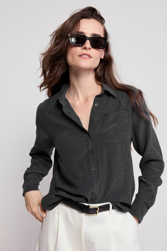 The Silk Shirt