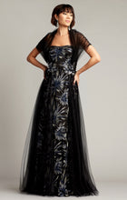 Load image into Gallery viewer, Tulle Shawl Fir Gown