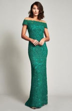 Load image into Gallery viewer, Deep Emerald Lace Gown